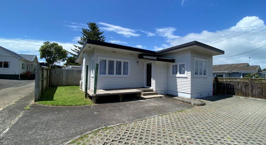  at 1/6 Northcote Road, Takapuna, North Shore City, Auckland