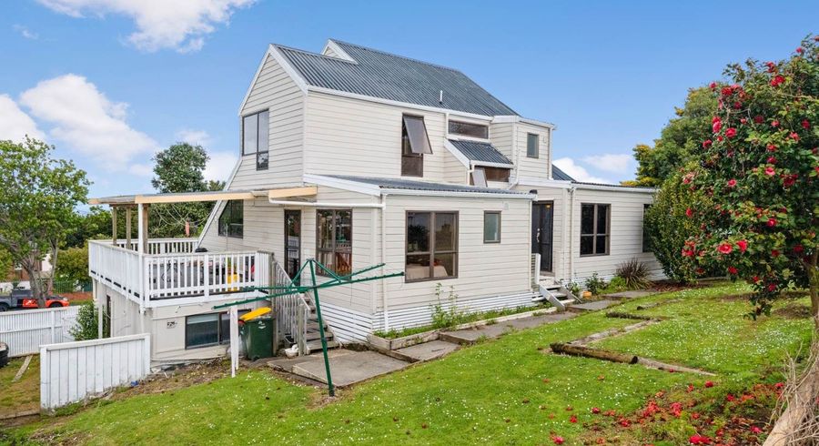  at 22b Goodwood dr, Goodwood Heights, Manukau City, Auckland