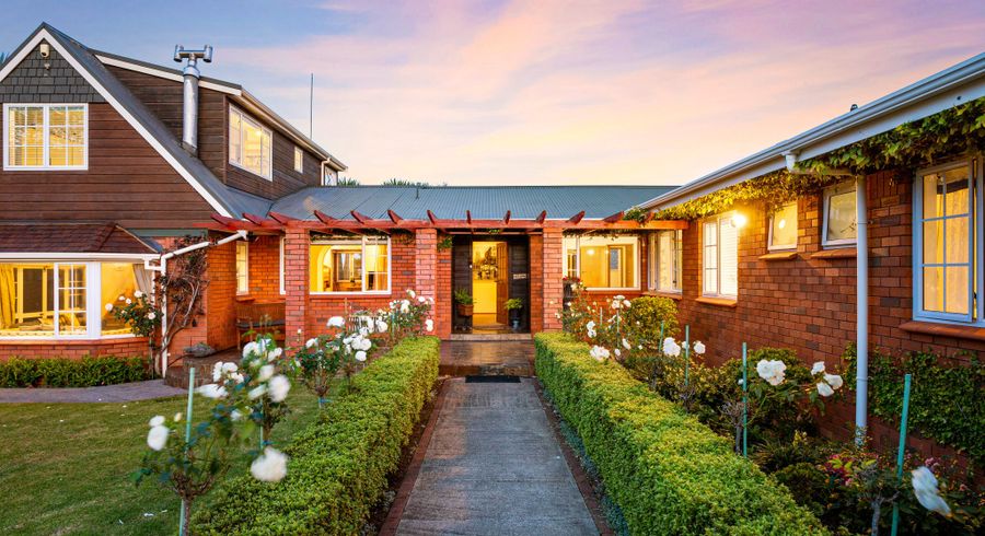  at 13A Scott Avenue, Mangere Bridge, Auckland