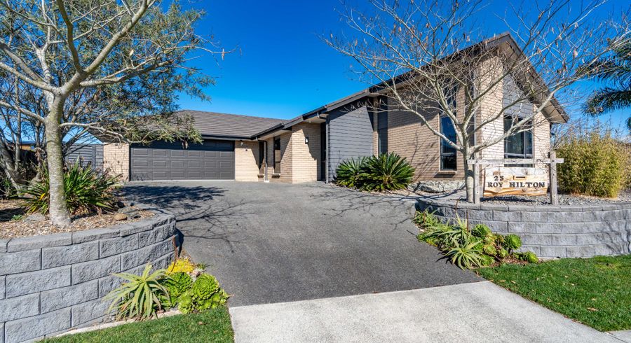 at 25 Roy Hilton Drive, Flagstaff, Hamilton, Waikato