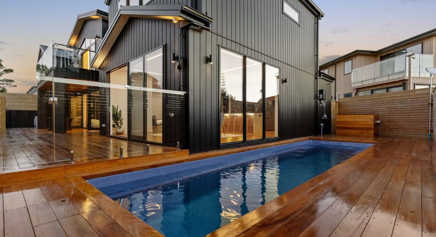  at 4 Taku Close, Long Bay, Auckland