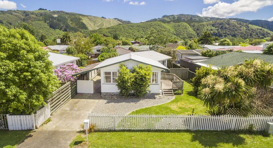  at 5 Ruru Crescent, Heretaunga, Upper Hutt, Wellington