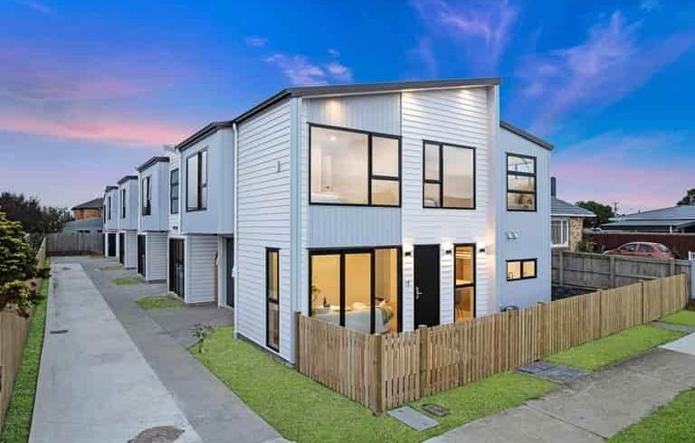  at Lot 2/9 Watson Place, Papatoetoe, Manukau City, Auckland