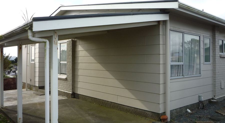  at 15A Bayswater Place, Newlands, Wellington, Wellington