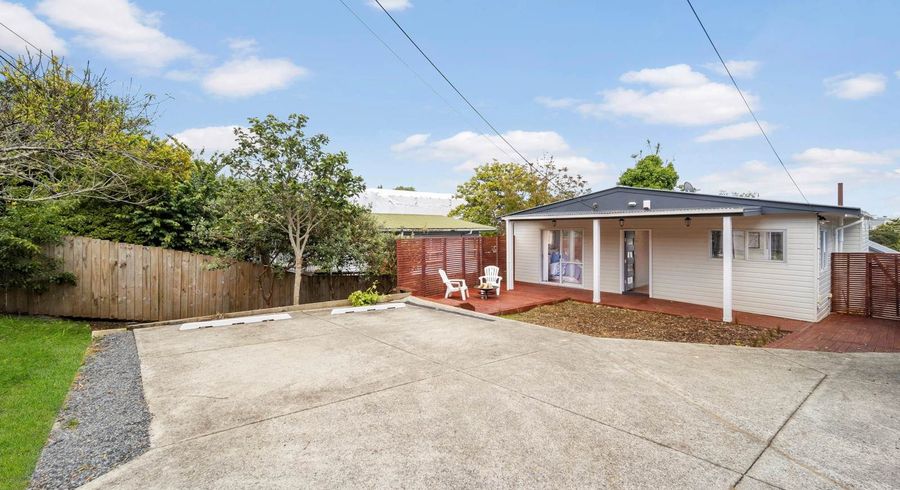  at 7B Seymour Road, Sunnyvale, Waitakere City, Auckland