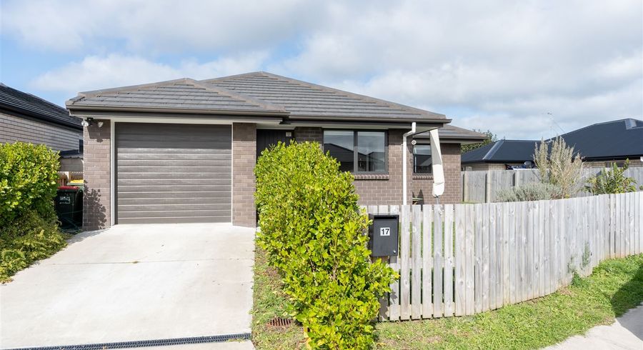  at 17 Manawaroa Close, Grandview Heights, Hamilton