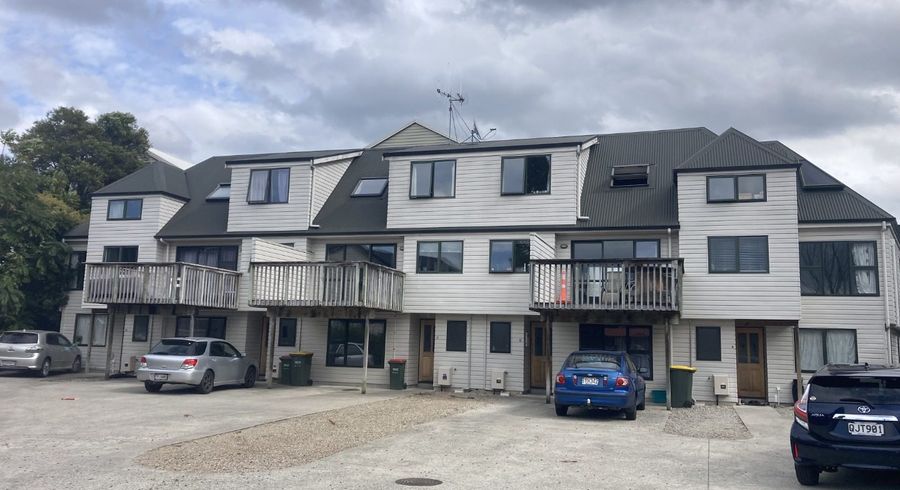  at 5C Snead Place, Hillcrest, Hamilton, Waikato