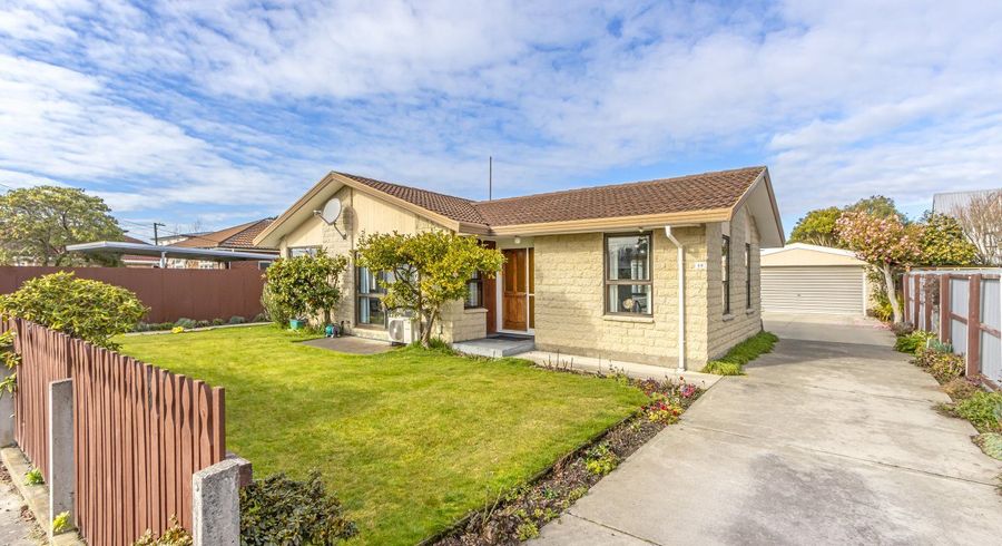  at 48 Coopers Road, Dallington, Christchurch