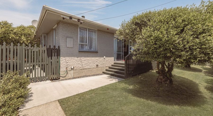  at 193 Beach Road, North New Brighton, Christchurch