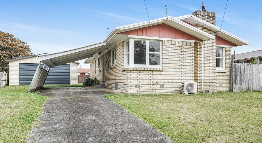  at 11 Chelmsford Street, Silverdale, Hamilton, Waikato