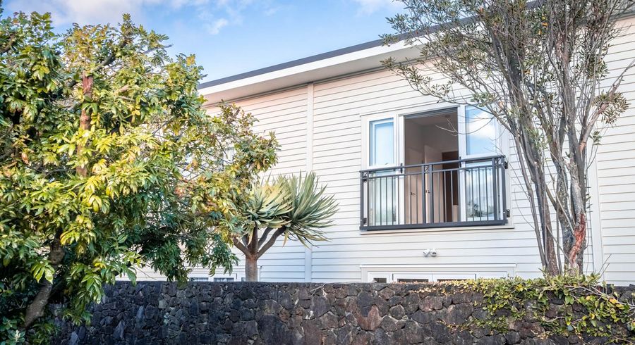  at 5/99 Mays Road, Te Papapa, Auckland