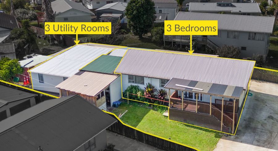  at 6 Aden Place, Clendon Park, Auckland