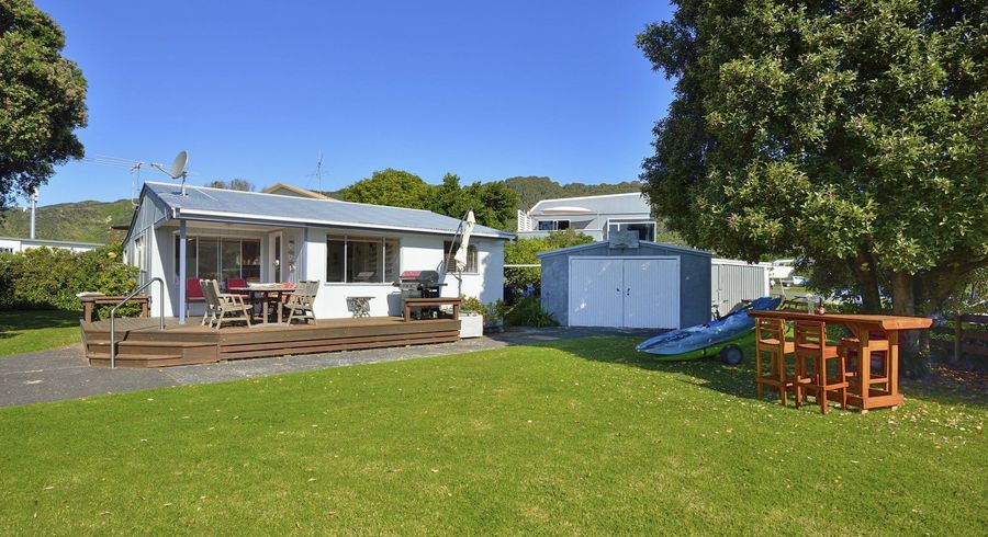  at 141 Newcastle Street, Māhia