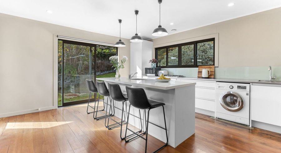  at 3 Stuart Place, Blagdon, New Plymouth, Taranaki