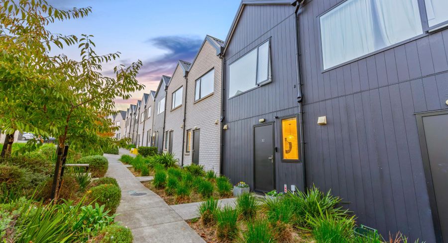  at 32 Wharara Lane, Massey, Waitakere City, Auckland