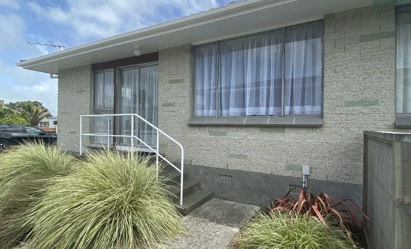  at 4/12 Jillett Street, Titahi Bay, Porirua