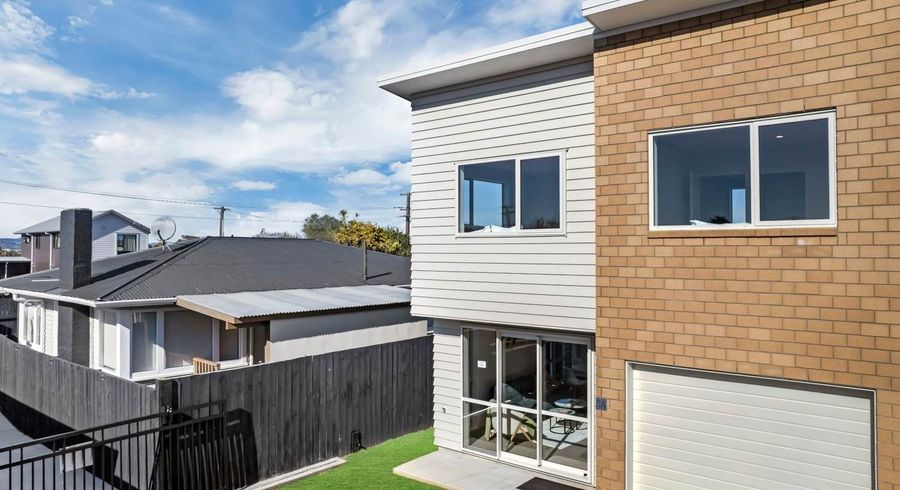  at 5A Kerrydale, Manurewa, Manukau City, Auckland