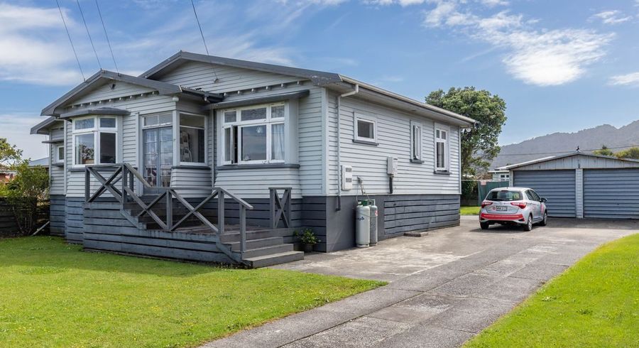  at 17 Nelson Quay, Cobden, Grey, West Coast