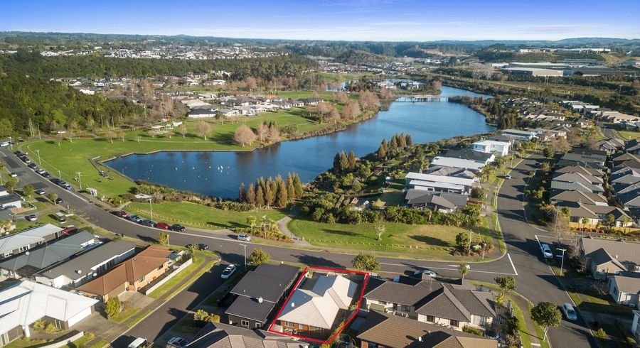  at 3 Lakeview Quay, Pyes Pa, Tauranga