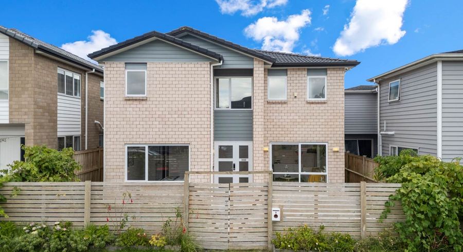  at 9 Fong Road, Flat Bush, Manukau City, Auckland