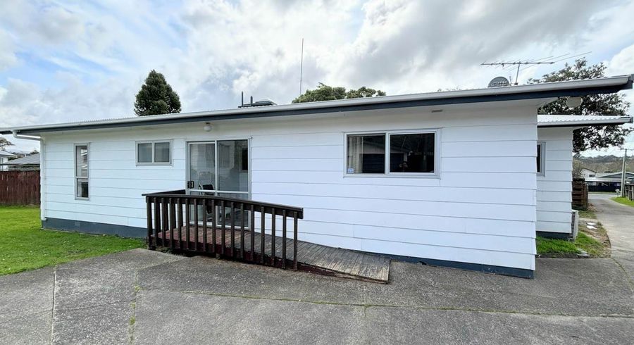  at 418A West Coast Road, Glen Eden, Waitakere City, Auckland