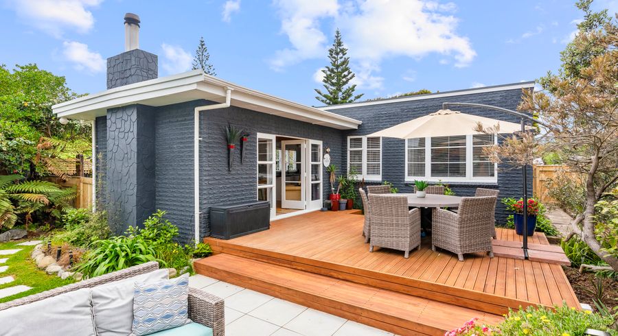  at 14 Toi Street, Otaki Beach, Otaki