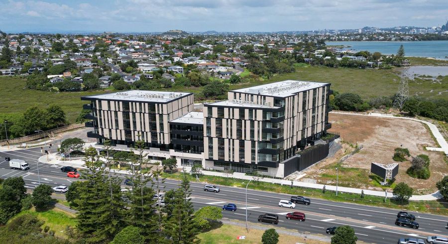  at Unit 405,  Esmonde Road, Takapuna, North Shore City, Auckland
