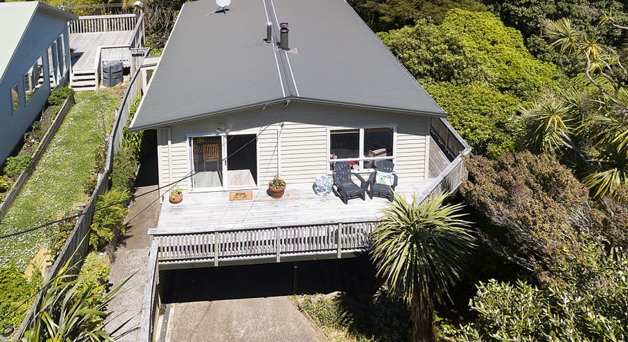  at 2 Corlett Road, Plimmerton, Porirua