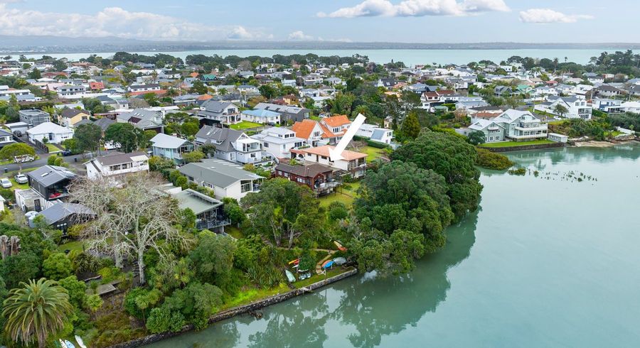  at 9A Lynch Street, Point Chevalier, Auckland City, Auckland