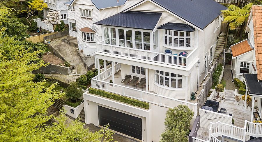  at 19 Lower North Terrace, Kelburn, Wellington