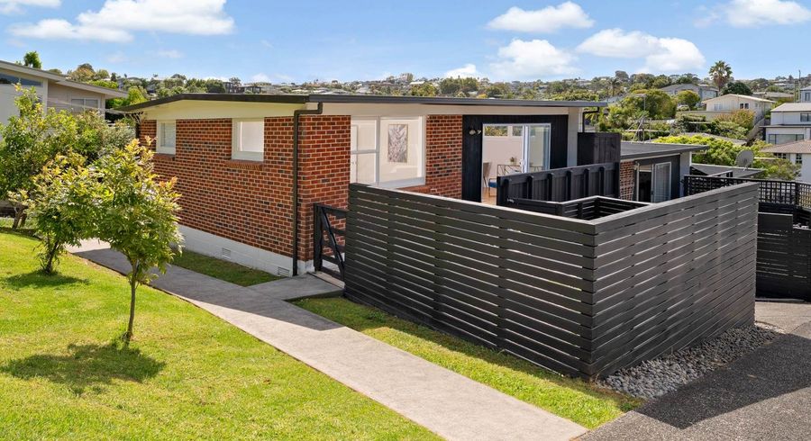  at 1/20 Penning Road, Castor Bay, North Shore City, Auckland