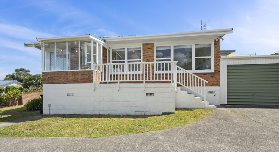  at 1/239 Glamorgan Drive, Torbay, Auckland