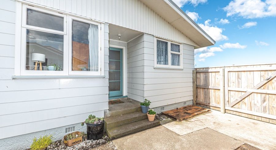  at 19 Gibbons Crescent, Castlecliff, Whanganui