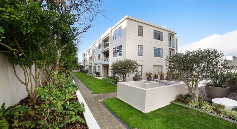  at 11/73 Anzac Street, Takapuna, Auckland