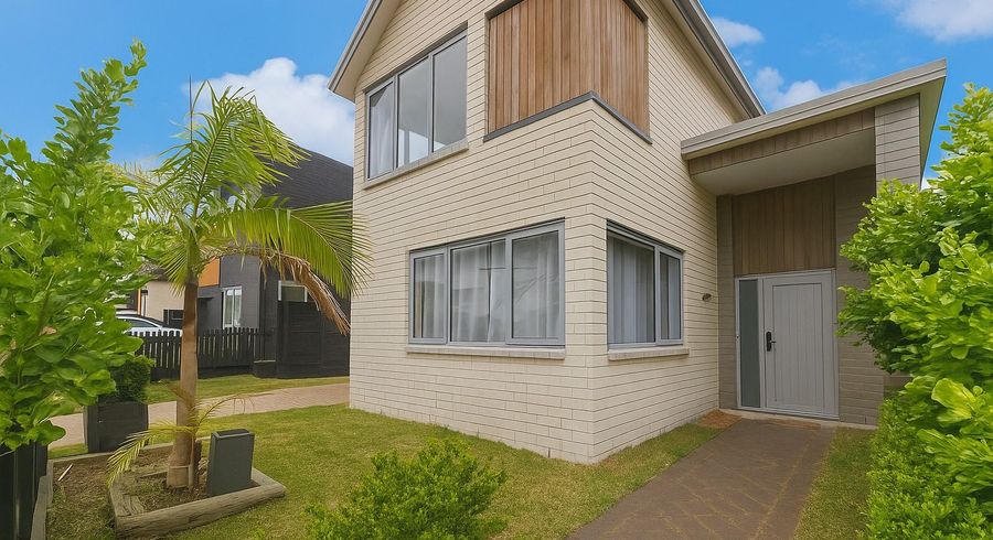  at 19 Tihema Lane, Westgate, Waitakere City, Auckland