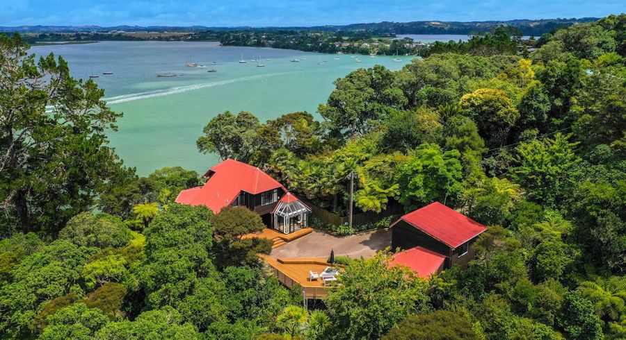  at 25 Austin Road, Greenhithe, Auckland