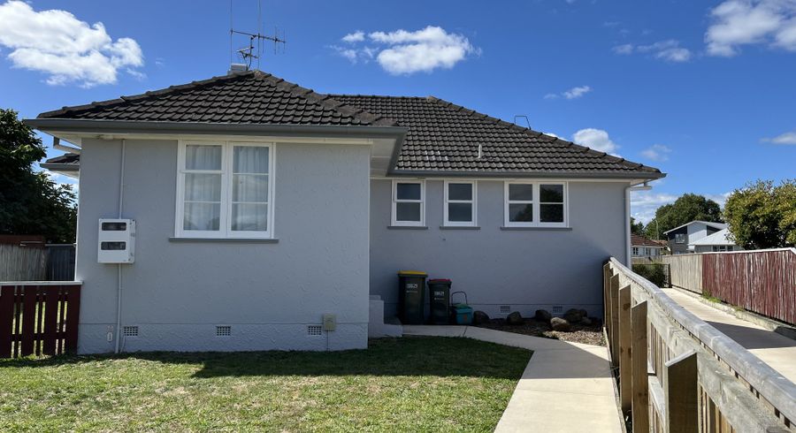  at 1/8 McPherson Place, Fairfield, Hamilton, Waikato