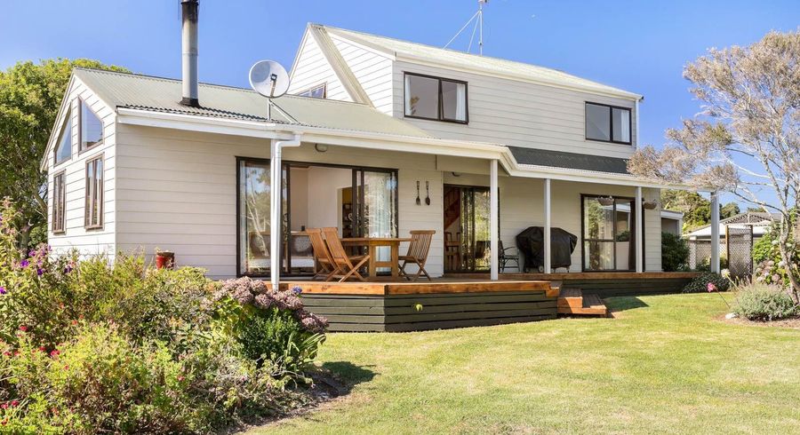  at 225D Patumahoe Road, Patumahoe, Pukekohe