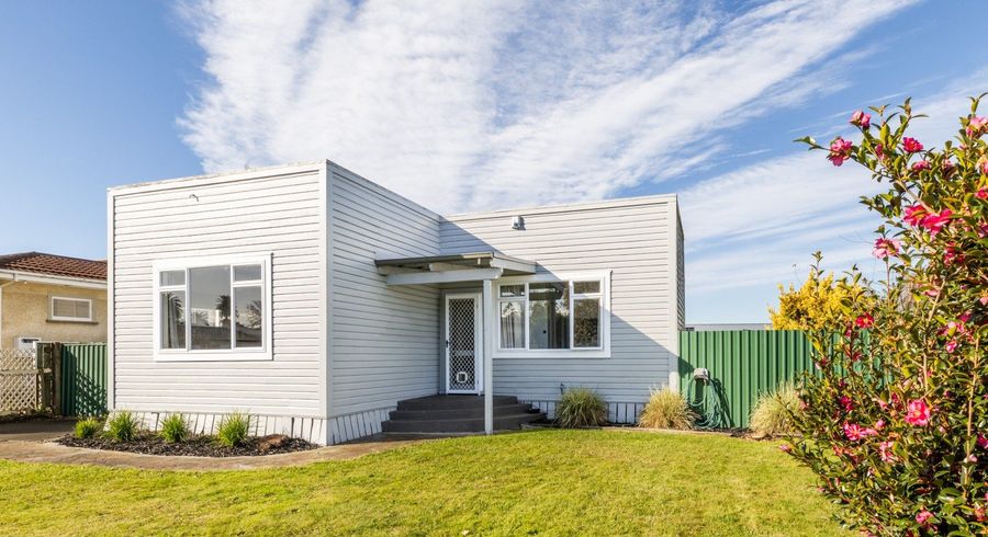  at 1004 Garry Street, Raureka, Hastings, Hawke's Bay