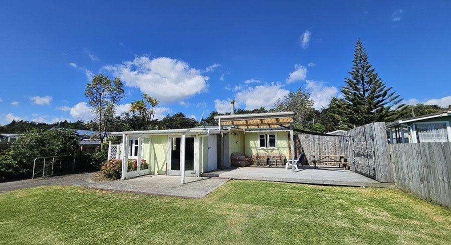  at 169 Kahukura Avenue, Waitarere Beach, Horowhenua, Manawatu / Whanganui
