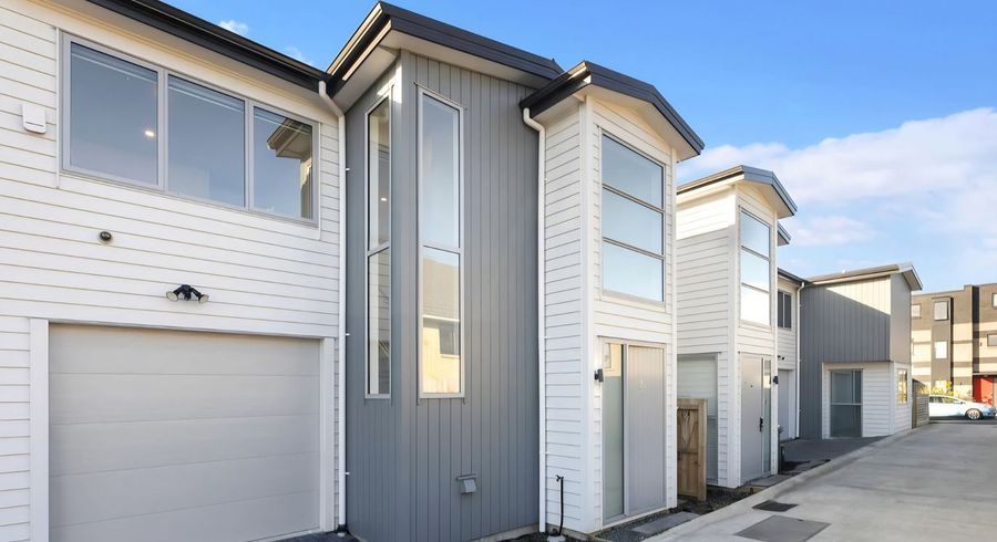  at 10B Playfair Road, Mount Roskill, Auckland City, Auckland