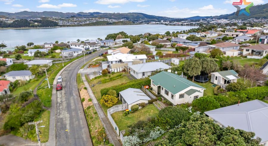  at 22 Waiuta Street, Titahi Bay, Porirua