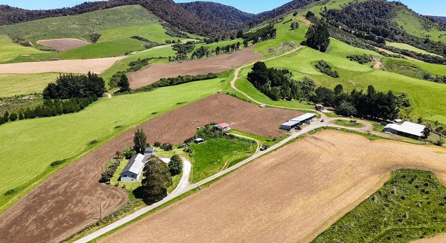 at 124 Niagara Waikawa Road, Tokanui, Southland, Southland