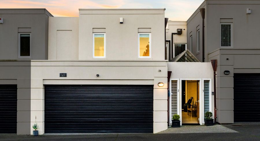  at 2/114 St Johns Road, Meadowbank, Auckland