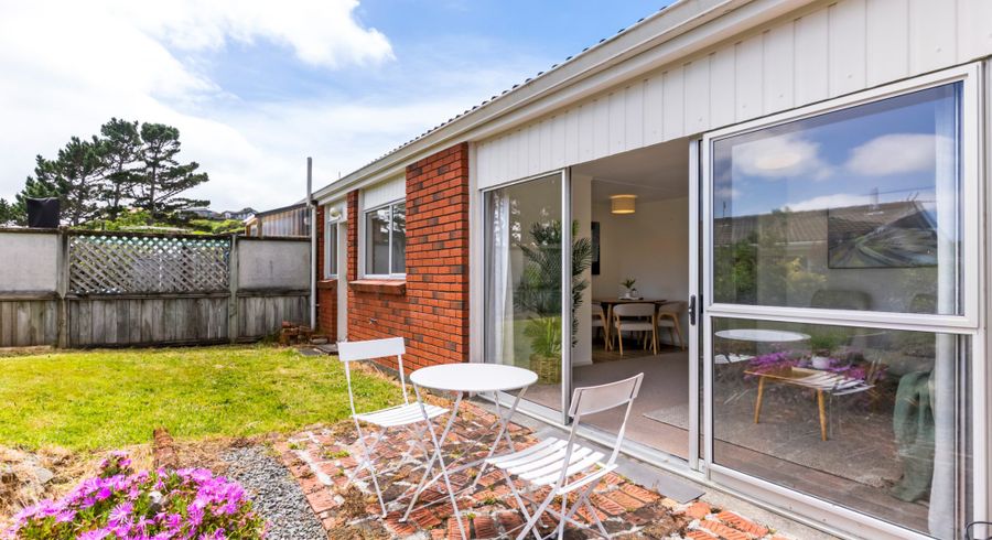  at 39 Colchester Crescent, Newlands, Wellington, Wellington