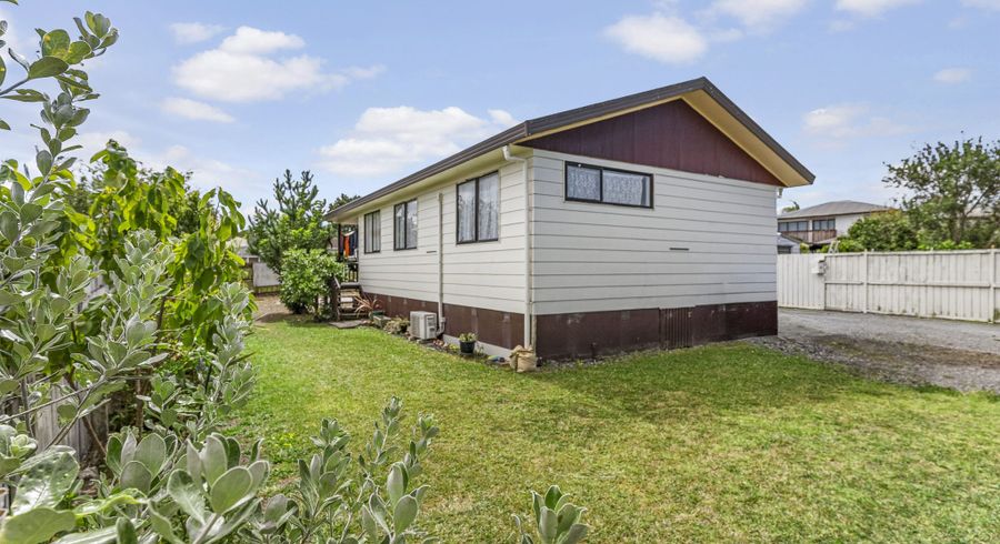 at 64 Tony Segedin Drive, Avondale, Auckland City, Auckland