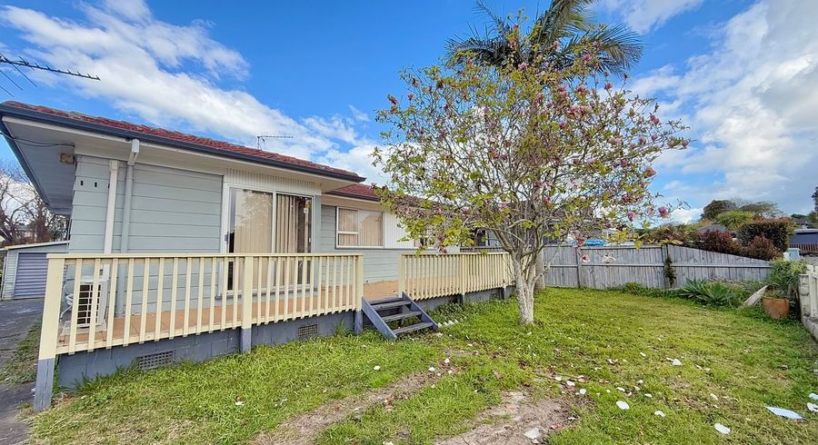  at 8 Misty Place, Papatoetoe, Manukau City, Auckland