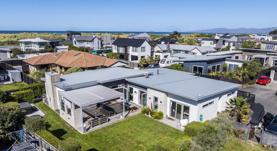  at 101 Aston Drive, Waimairi Beach, Christchurch City, Canterbury