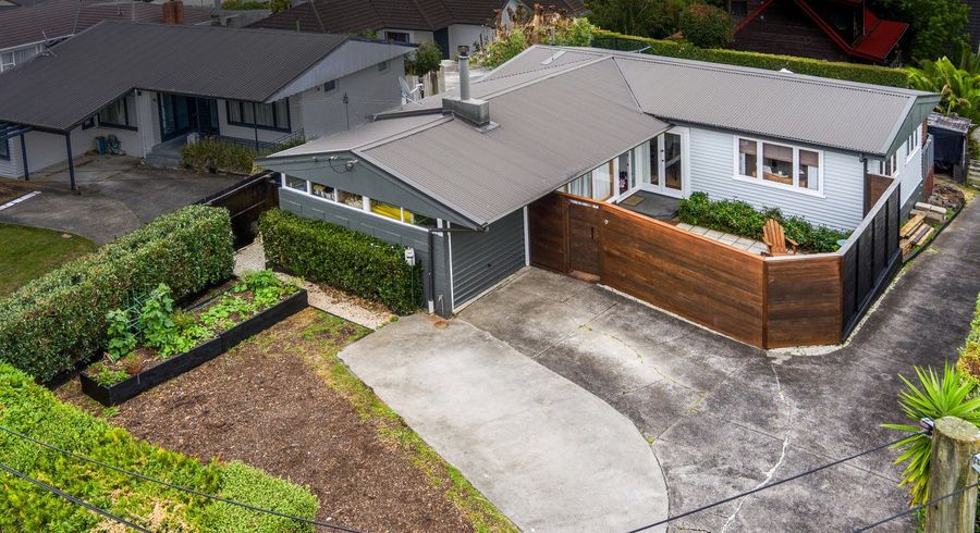  at 9 O'Halloran Road, Howick, Manukau City, Auckland