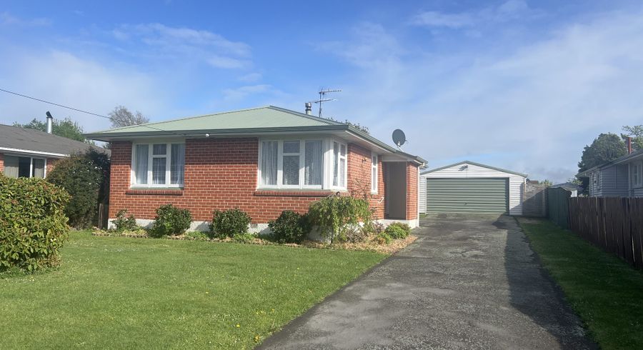  at 7 Bird Street, Hampstead, Ashburton